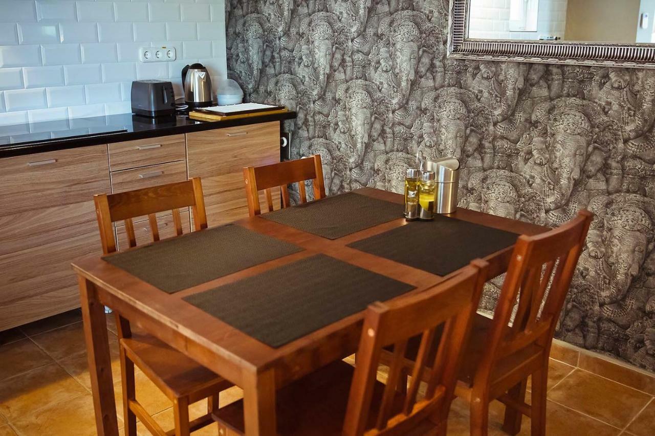 Koi Apartman Balatonalmádi エクステリア 写真
