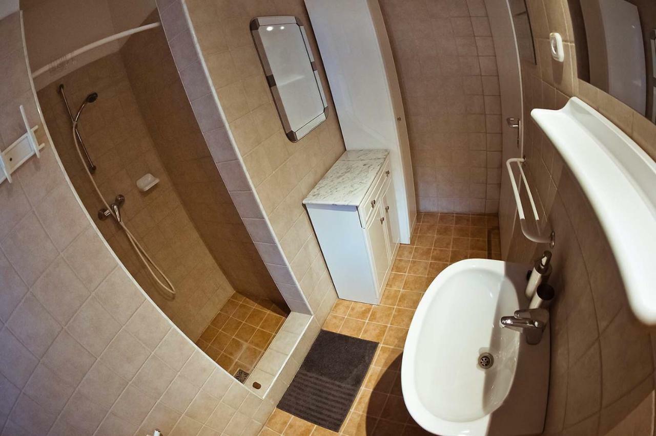 Koi Apartman Balatonalmádi エクステリア 写真