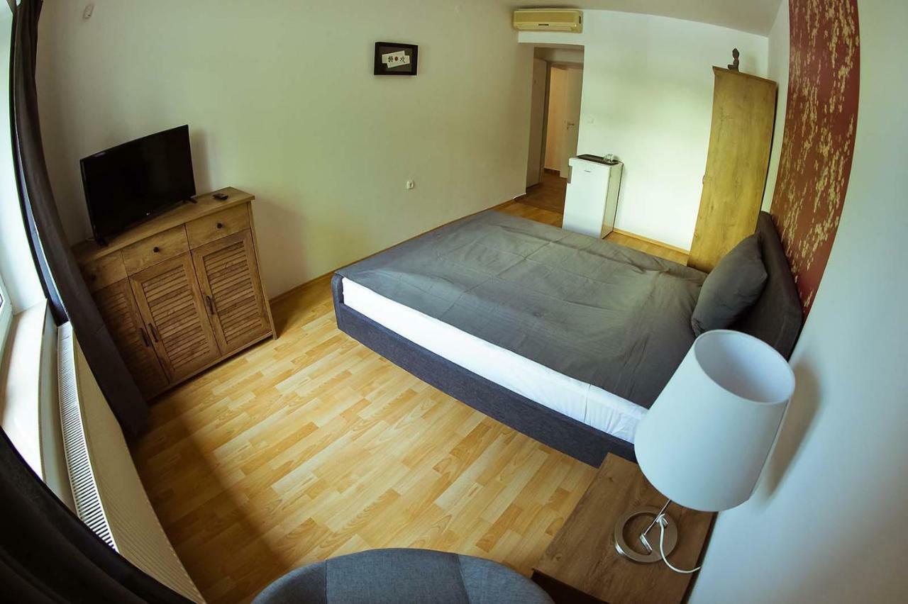 Koi Apartman Balatonalmádi エクステリア 写真